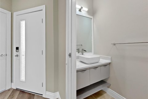 Townhouse in Davenport, Florida 4 bedrooms, 206.61 sq.m. № 2208029 - photo 5