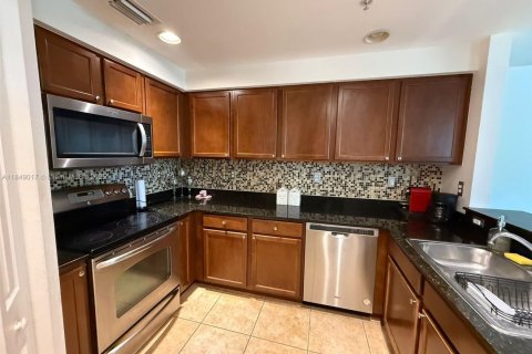 Copropriété à louer à Doral, Floride: 3 chambres № 1850733 - photo 5
