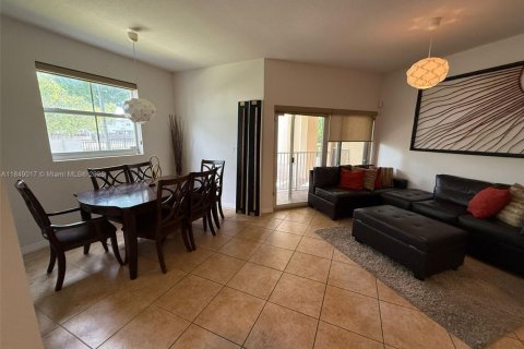 Copropriété à louer à Doral, Floride: 3 chambres № 1850733 - photo 3