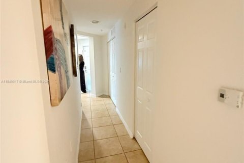 Copropriété à louer à Doral, Floride: 3 chambres № 1850733 - photo 10