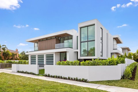 Купить виллу или дом в Бока-Ратон, Флорида 8 комнат, 518.12м2, № 2083897 - фото 13
