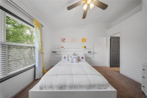 Condominio en venta en Gainesville, Florida, 2 dormitorios, 109.25 m2 № 1893947 - foto 25
