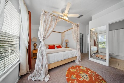 Condominio en venta en Gainesville, Florida, 2 dormitorios, 109.25 m2 № 1893947 - foto 29