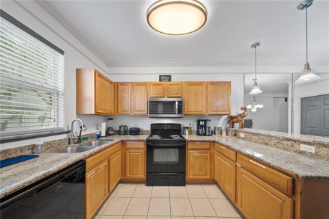 Condominio en venta en Gainesville, Florida, 2 dormitorios, 109.25 m2 № 1893947 - foto 14