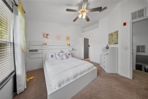 Condominio en venta en Gainesville, Florida, 2 dormitorios, 109.25 m2 № 1893947 - foto 24
