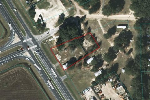 Terreno en venta en Summerfield, Florida № 1540878 - foto 1
