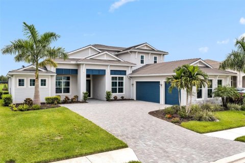 House in Lakewood Ranch, Florida 5 bedrooms, 395.3 sq.m. № 2284668 - photo 2