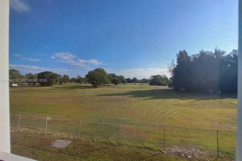 Снять в аренду кондоминиум в Купер-Сити, Флорида 1 спальня, 82.87м2, № 2028635 - фото 13