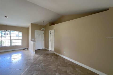 Casa en venta en Minneola, Florida, 4 dormitorios, 194.72 m2 № 2386535 - foto 3