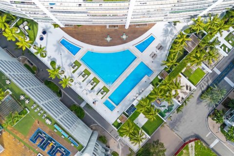 Condominio en venta en Miami, Florida, 2 dormitorios, 100.24 m2 № 2034520 - foto 21