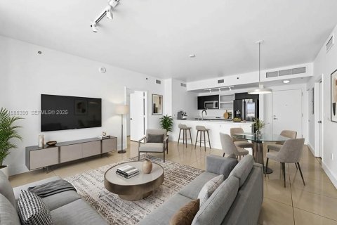 Condominio en Miami, Florida, 2 dormitorios  № 2034520