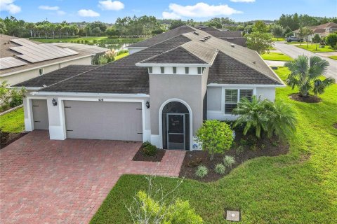 House in Kissimmee, Florida 2 bedrooms, 187.94 sq.m. № 2141976