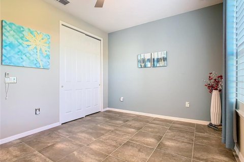 House in Kissimmee, Florida 2 bedrooms, 187.94 sq.m. № 2141976 - photo 29