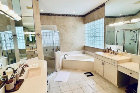 Villa ou maison à vendre à West Palm Beach, Floride: 3 chambres, 217.76 m2 № 2158384 - photo 10