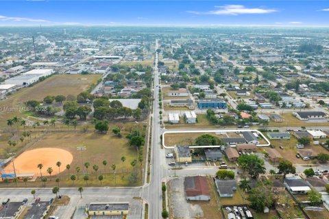 Commercial property in Homestead, Florida 394.65 sq.m. № 1959127 - photo 16