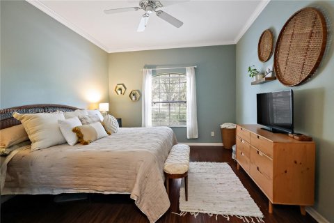 House in Vero Beach, Florida 4 bedrooms, 222.22 sq.m. № 1994179 - photo 16