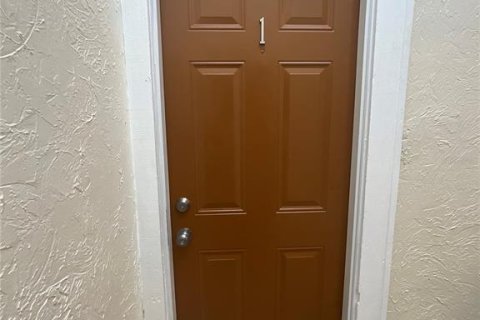 Studio in Saint Petersburg, Florida № 2203998 - photo 14