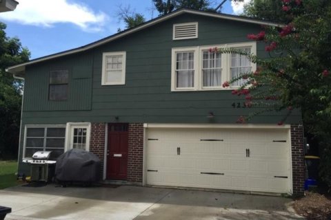 Villa ou maison à louer à Jacksonville, Floride: 3 chambres, 106.84 m2 № 879975 - photo 1