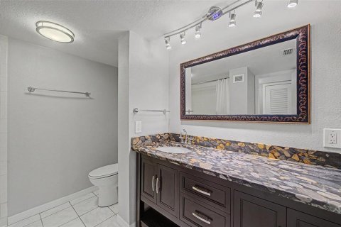 Condominio en venta en Clearwater, Florida, 1 dormitorio, 52.49 m2 № 2196412 - foto 28