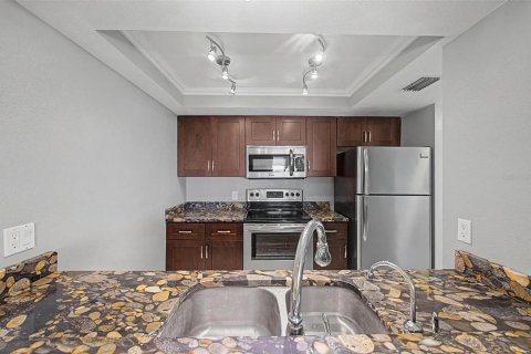 Condominio en venta en Clearwater, Florida, 1 dormitorio, 52.49 m2 № 2196412 - foto 8