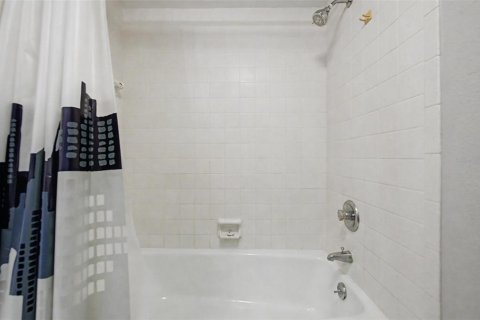 Condominio en venta en Clearwater, Florida, 1 dormitorio, 52.49 m2 № 2196412 - foto 30