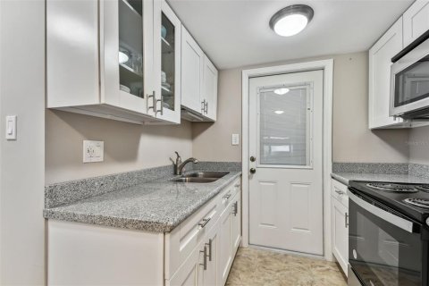 Copropriété à vendre à Seminole, Floride: 4 pièces, 49.24 m2 № 1555119 - photo 18