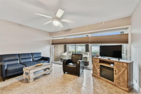 Copropriété à vendre à Seminole, Floride: 4 pièces, 49.24 m2 № 1555119 - photo 3