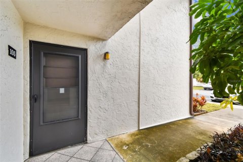 Copropriété à vendre à Seminole, Floride: 4 pièces, 49.24 m2 № 1555119 - photo 12