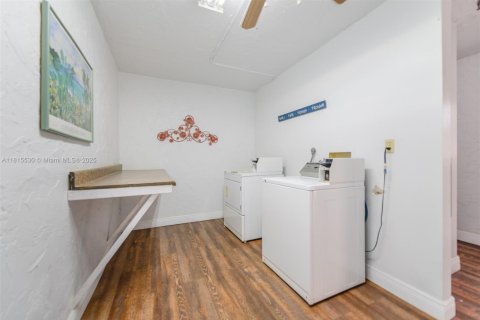 Купить кондоминиум в Санрайз, Флорида 1 спальня, 59.46м2, № 1768432 - фото 26