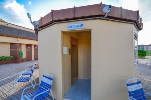 Купить кондоминиум в Санрайз, Флорида 1 спальня, 59.46м2, № 1768432 - фото 29