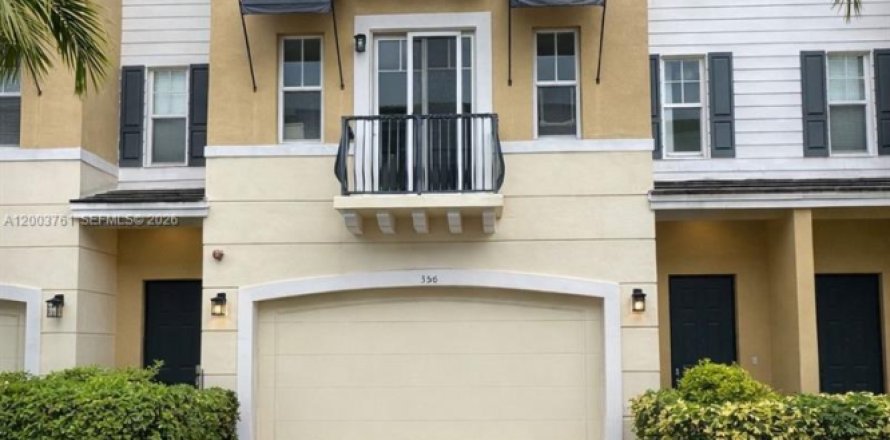Touwnhouse à Boca Raton, Floride 3 chambres, 209.87 m2 № 2070962