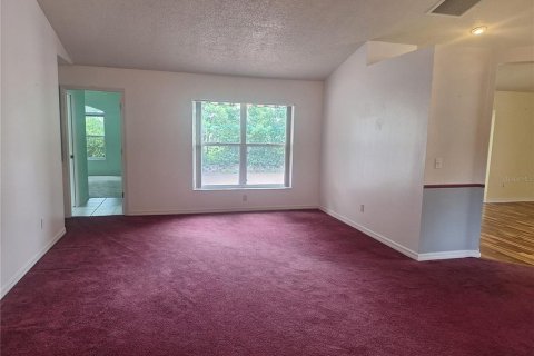Villa ou maison à vendre à Orange City, Floride: 3 chambres, 161.46 m2 № 1796062 - photo 2