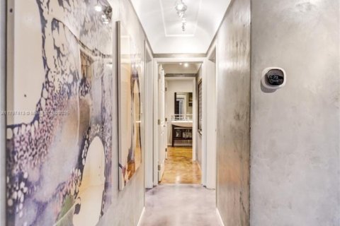 Villa ou maison à vendre à Wilton Manors, Floride: 3 chambres, 207.08 m2 № 1977839 - photo 21