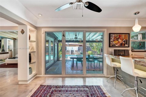 Villa ou maison à vendre à Wilton Manors, Floride: 3 chambres, 207.08 m2 № 1977839 - photo 12