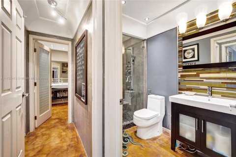 Villa ou maison à vendre à Wilton Manors, Floride: 3 chambres, 207.08 m2 № 1977839 - photo 24