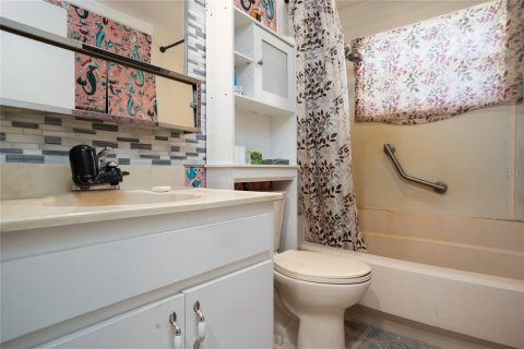 Casa en venta en Paisley, Florida, 2 dormitorios, 73.76 m2 № 2101613 - foto 23