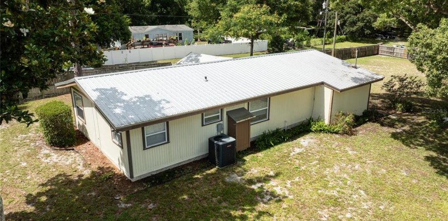 Casa en Paisley, Florida 2 dormitorios, 73.76 m2 № 2101613