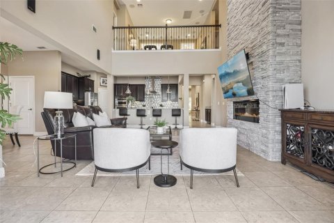 Casa en venta en Winter Garden, Florida, 5 dormitorios, 305.74 m2 № 2221855 - foto 3