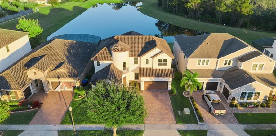 Casa en Winter Garden, Florida 5 dormitorios, 305.74 m2 № 2221855