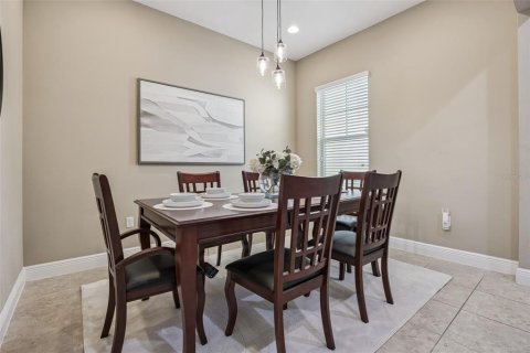 Casa en venta en Winter Garden, Florida, 5 dormitorios, 305.74 m2 № 2221855 - foto 8