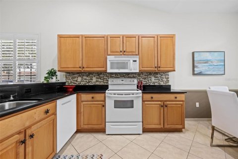 Villa ou maison à vendre à Fort Myers, Floride: 2 chambres, 105.72 m2 № 2407015 - photo 8