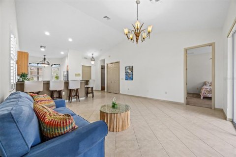 Villa ou maison à vendre à Fort Myers, Floride: 2 chambres, 105.72 m2 № 2407015 - photo 17