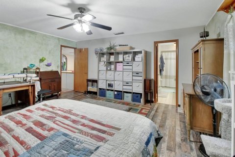 House in Port Orange, Florida 3 bedrooms, 180.04 sq.m. № 1741081 - photo 19