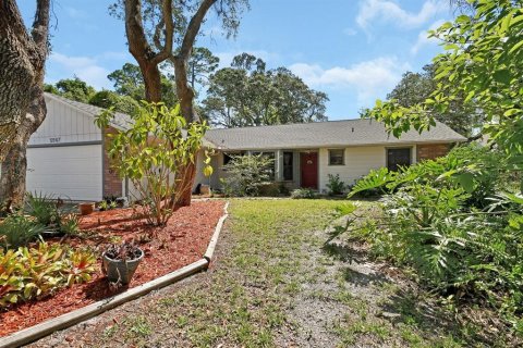 House in Port Orange, Florida 3 bedrooms, 180.04 sq.m. № 1741081 - photo 26