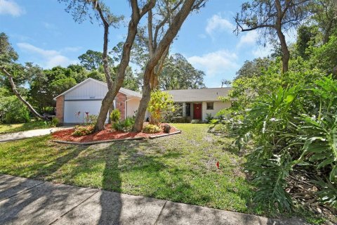 House in Port Orange, Florida 3 bedrooms, 180.04 sq.m. № 1741081 - photo 1
