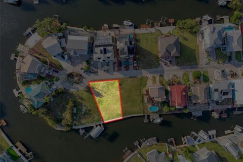 Terreno en venta en Hudson, Florida № 1681050 - foto 9