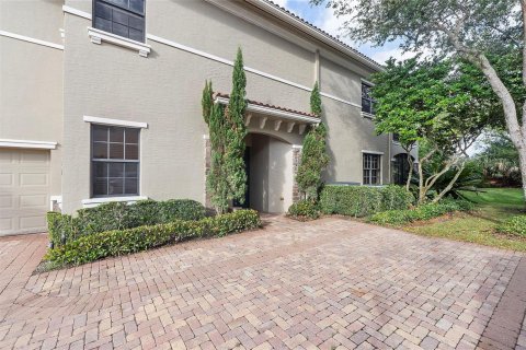 Touwnhouse à vendre à Parkland, Floride: 3 chambres, 154.5 m2 № 2389990 - photo 2