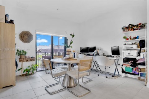 Copropriété à vendre à Doral, Floride: 2 chambres, 105.44 m2 № 1950344 - photo 22