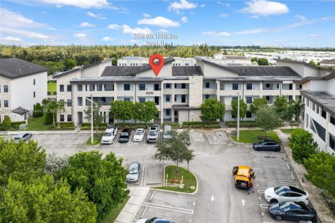 Copropriété à vendre à Doral, Floride: 2 chambres, 105.44 m2 № 1950344 - photo 2