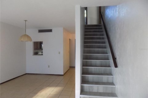 Condo in Gainesville, Florida, 2 bedrooms  № 2234627 - photo 7